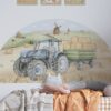 Traktor na farmie naklejka na ścianę